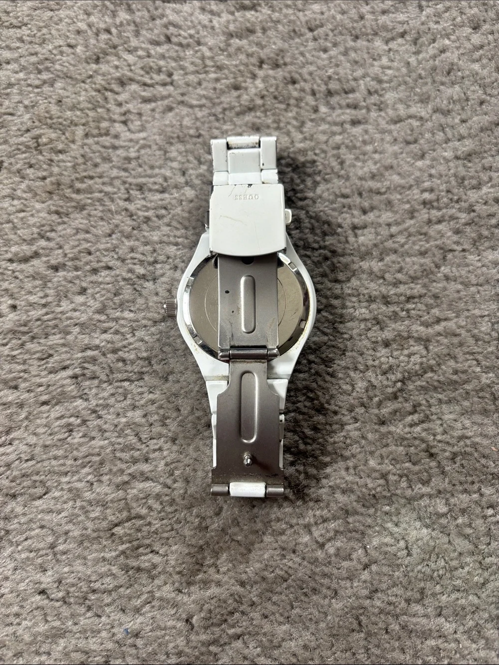 GUESS White Ceramic Watch with Crystal Bezel and Mother-of-Pearl Dial